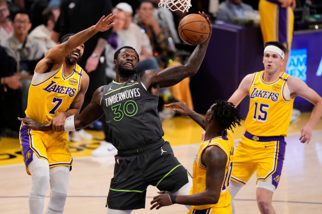 Julius Randle shines in Timberwolves' No. 2 scoring role