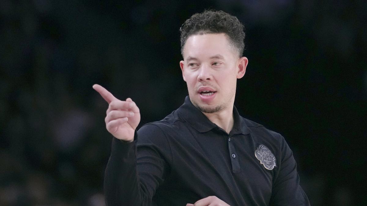 Who is Mitch Johnson — the new coach of San Antonio Spurs?