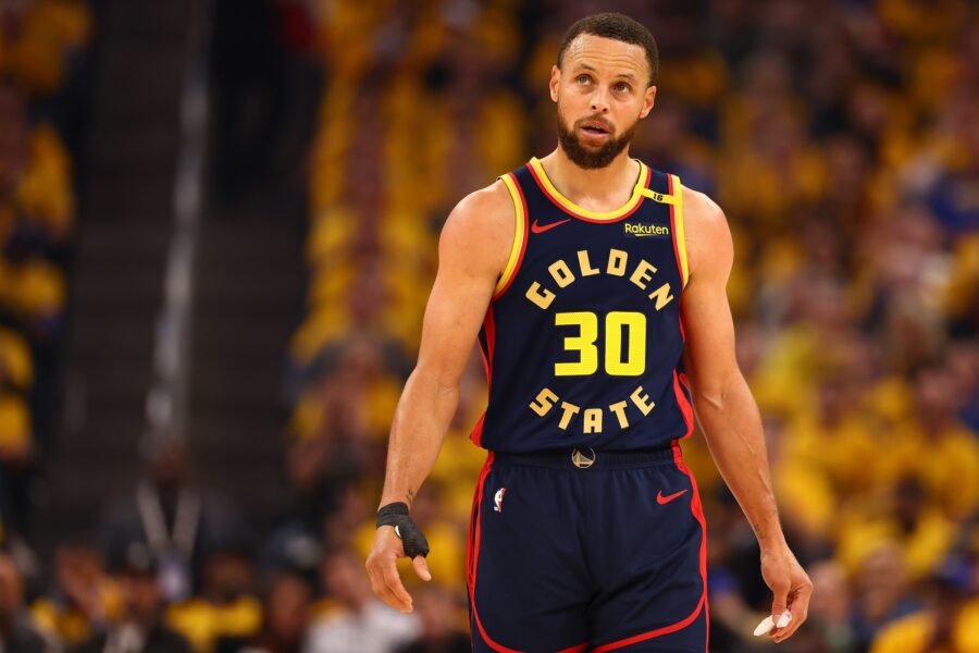 Pacific Notes: Curry, Warriors, Suns, Harden