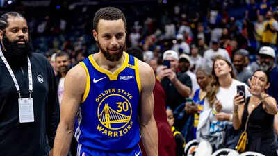 Stephen Curry's injury status for Golden State Warriors vs Minnesota Timberwolves Game 4 (May 12, 2025)