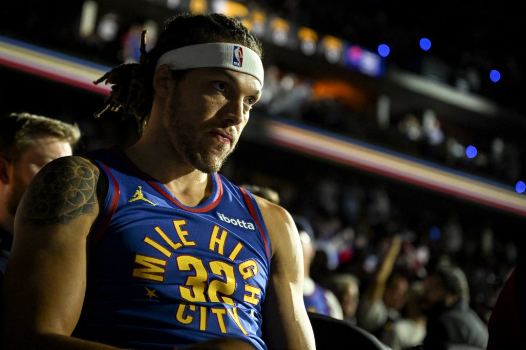 Aaron Gordon risking calf injury "every time he explodes and jumps," Adelman says