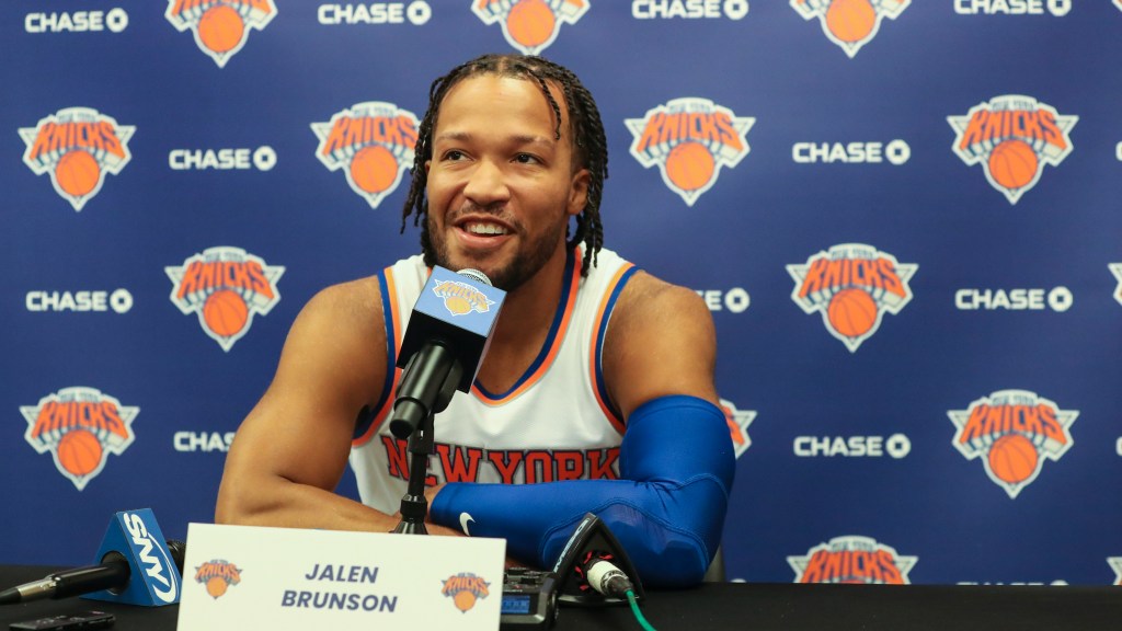 How NBA Twitter reacted when Knicks signed Jalen Brunson: ‘He’s not a Top 15 point guard’