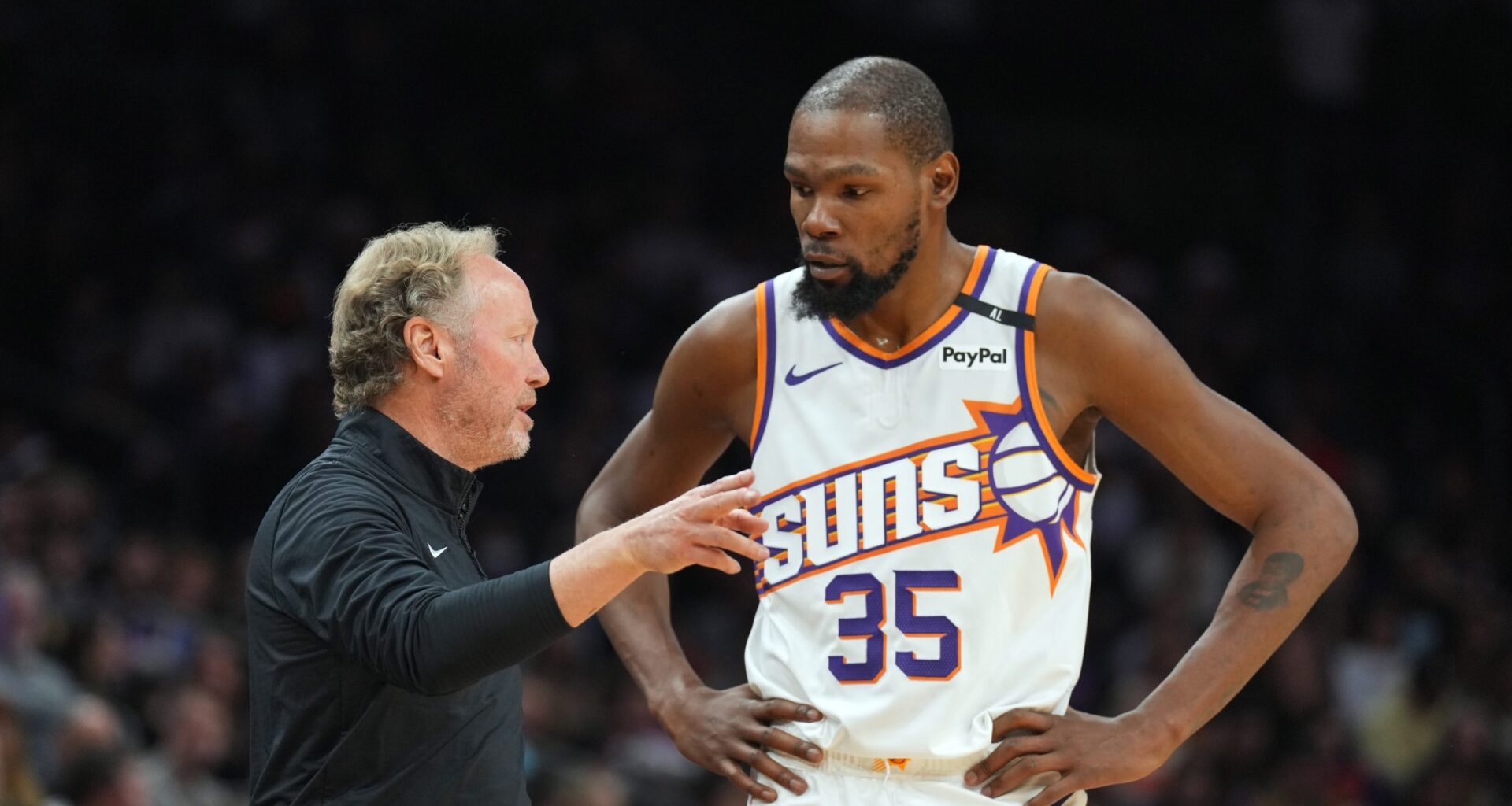 Kevin Durant wins Magic Johnson Award