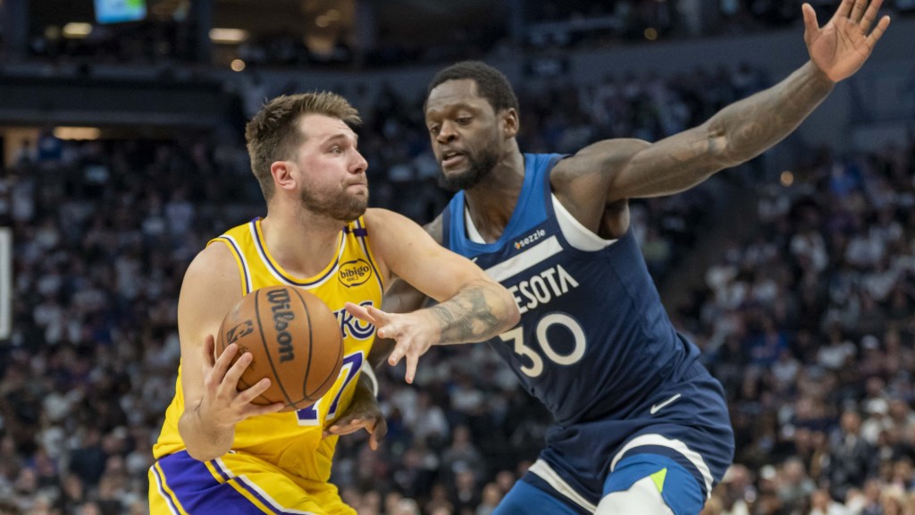 Lakers offseason primer: Anthony Davis still needs replacing