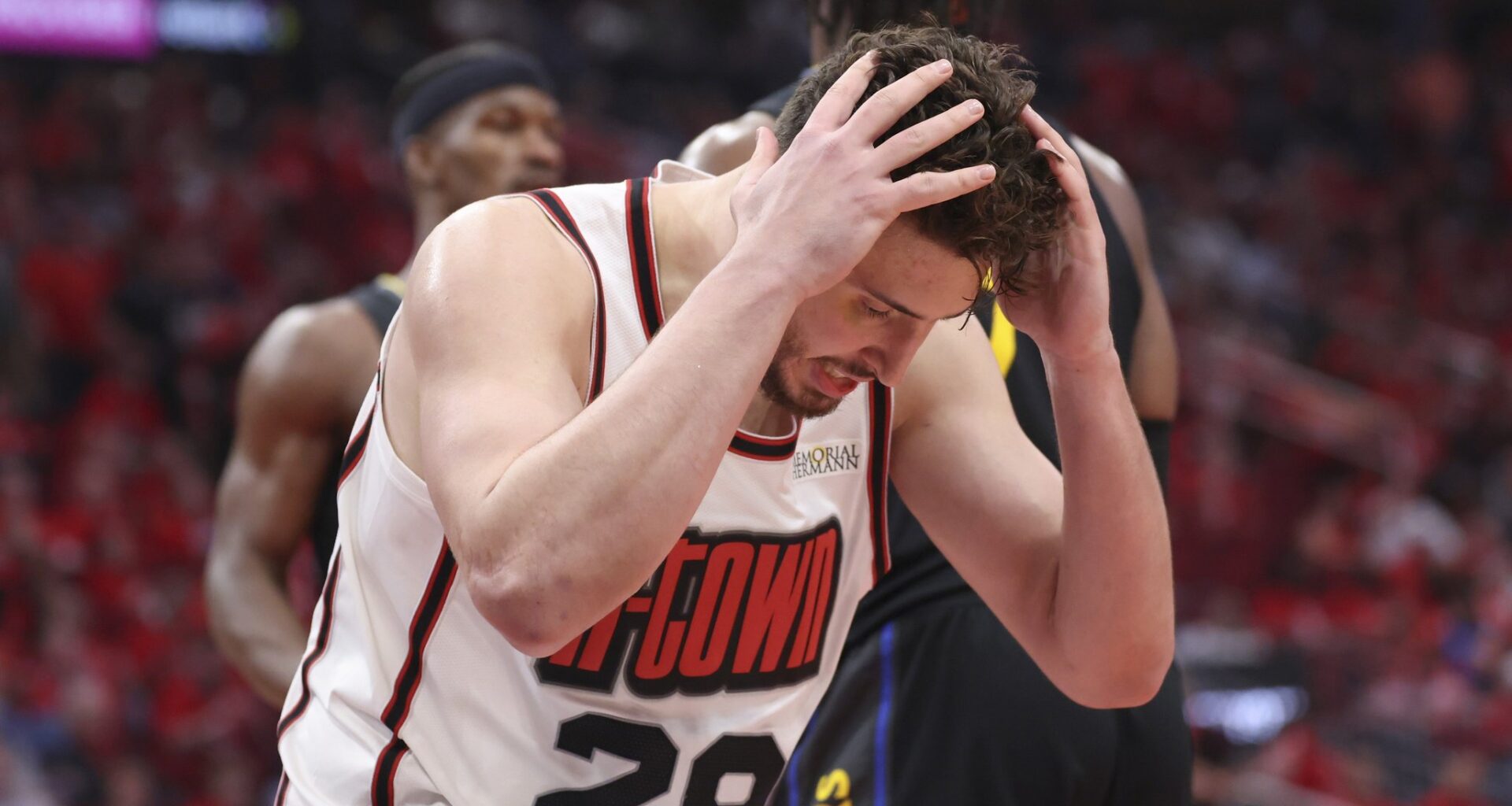 Houston Rockets center Alperen Sengun