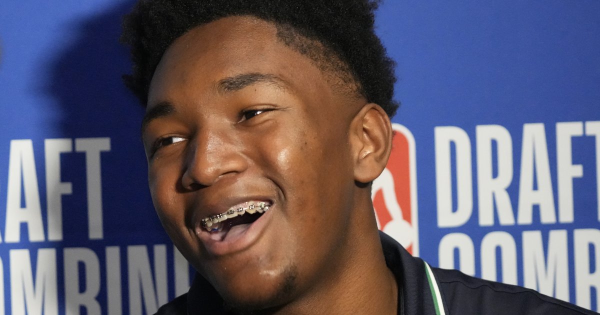 Asking an NBA Draft expert about Derik Queen's fit with the Sixers