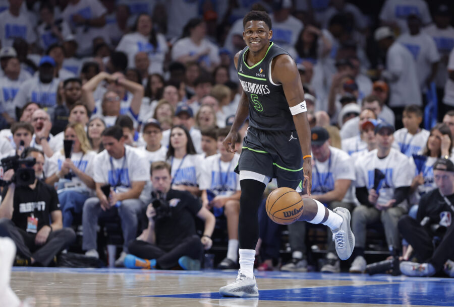 Northwest Notes: Edwards, Randle, Jazz Draft, Trail Blazers Workouts