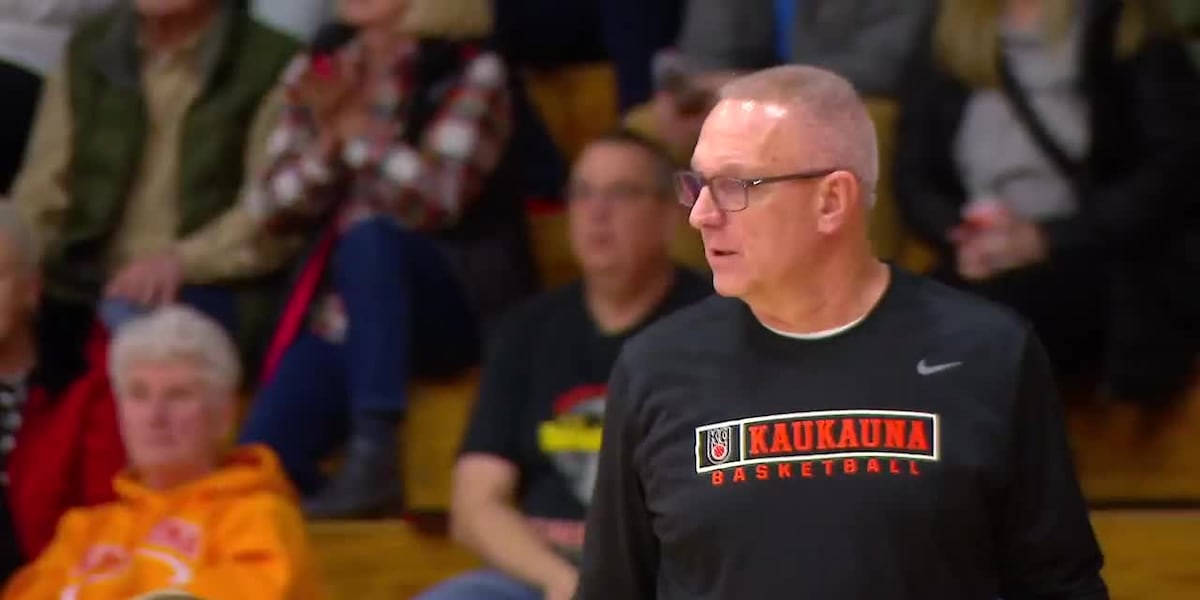 Schalow retires after 30 seasons as Kaukauna’s head basketball coach