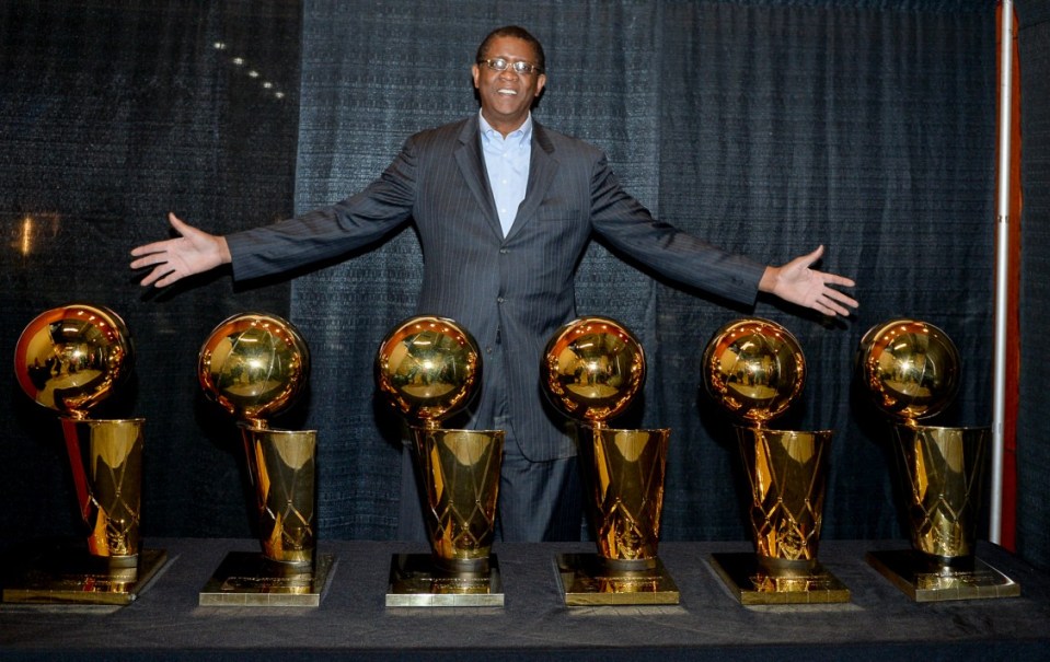 HOFFMAN ESTATES, IL - JANUARY 28: 3x NBA Champion Bill Cartwright shows off the 6 Chicago Bulls NBA Championship Trophies on January 28, 2017 at the Sears Centre Arena in Hoffman Estates, Illinois. NOTE TO USER: User expressly acknowledges and agrees that, by downloading and or using this photograph, User is consenting to the terms and conditions of the Getty Images License Agreement. Mandatory Copyright Notice: Copyright 2017 NBAE (Photo by John L. Alexander/NBAE via Getty Images)