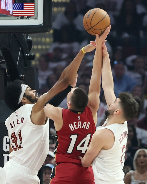 Cleveland Cavaliers vs. Miami Heat in game 1 of the NBA Playoffs,  April 20, 2025