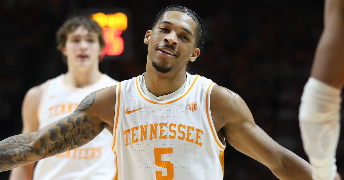 Clarence Massamba, Tennessee Basketball