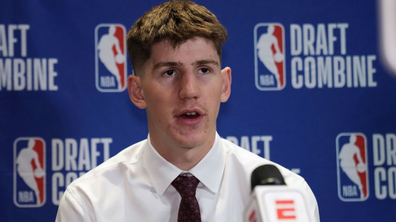 Forward Alex Condon told coach Todd Golden on Tuesday that he would return to play for the Gators in the 2025-26 season. (AP Photo/Nam Y. Huh)