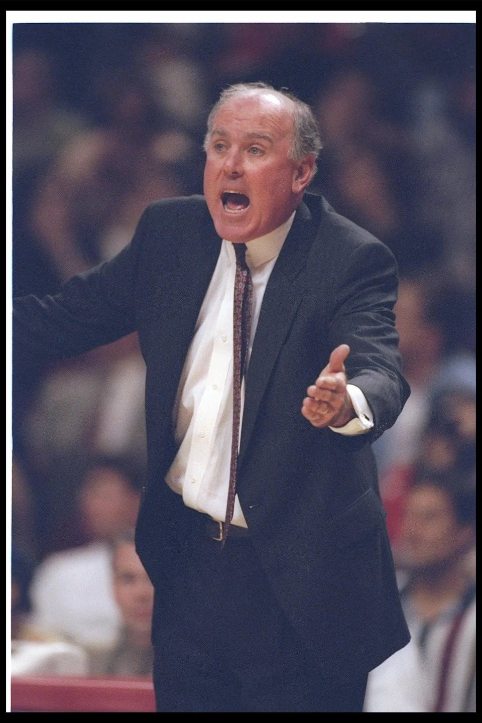 26 Oct 1996: Sacramento Kings head coach Garry St. Jean exhorts his team during a game against the Chicago Bulls at the United Center in Chicago, Illinois. The Bulls won the game, 97-91.