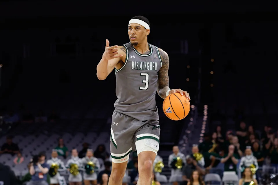 Mar 15, 2025; Fort Worth, TX, USA; UAB Blazers forward Yaxel Lendeborg (3) dribbles the ball upcourt against the North Texas Mean Green during the first half at Dickies Arena. Mandatory Credit: Chris Jones-Imagn Images