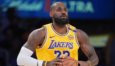 Major LeBron James retirement update with LA Lakers star fighting knee injury at age of 40