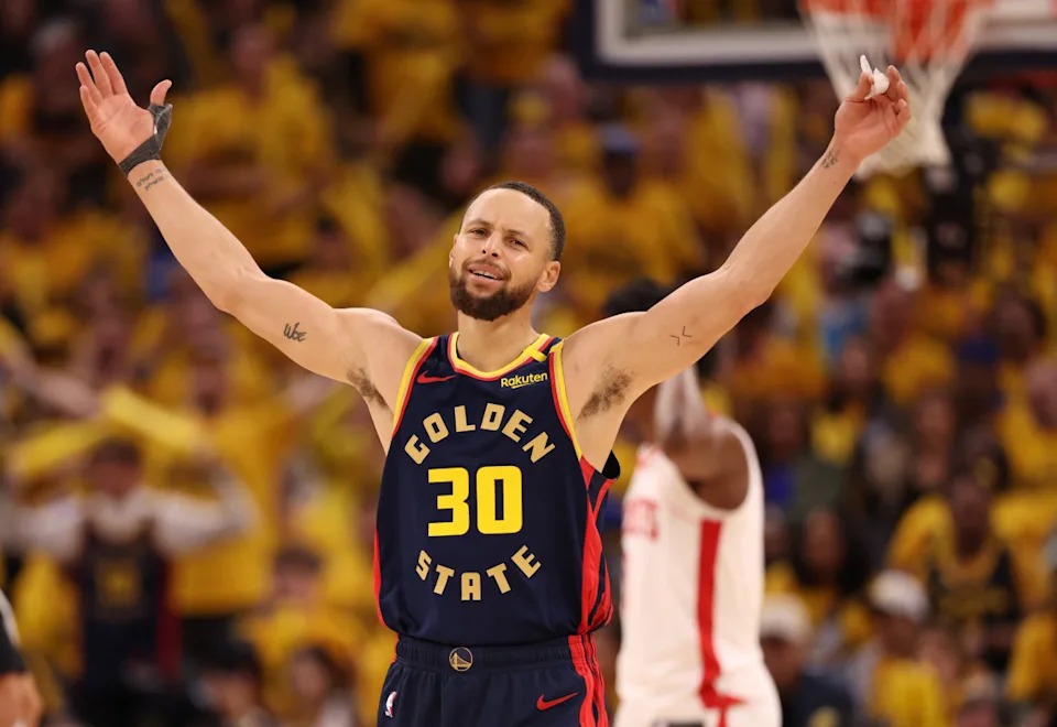 Golden State Warriors guard Stephen Curry reacts after a play against the Houston Rockets at Chase Center.Kelley L Cox-Imagn Images