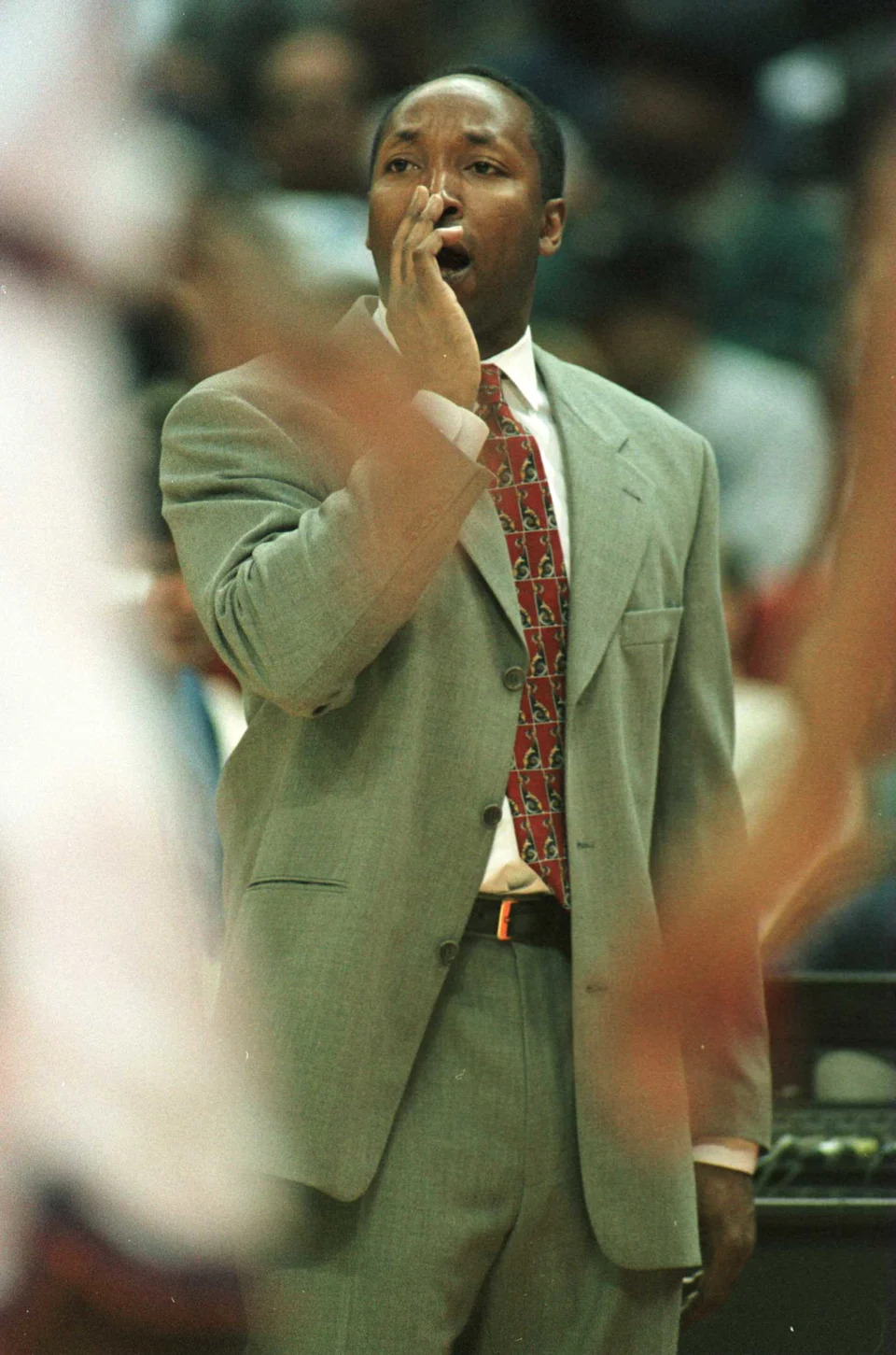 22 Nov 1996: Head Coach Johnny Davis of the Philadelphia 76ers saw his career NBA record drop to 4-7 as the Bullets defeated the 76ers 88-76 at the US AIr Arena in Landover, Maryland. Mandatory
