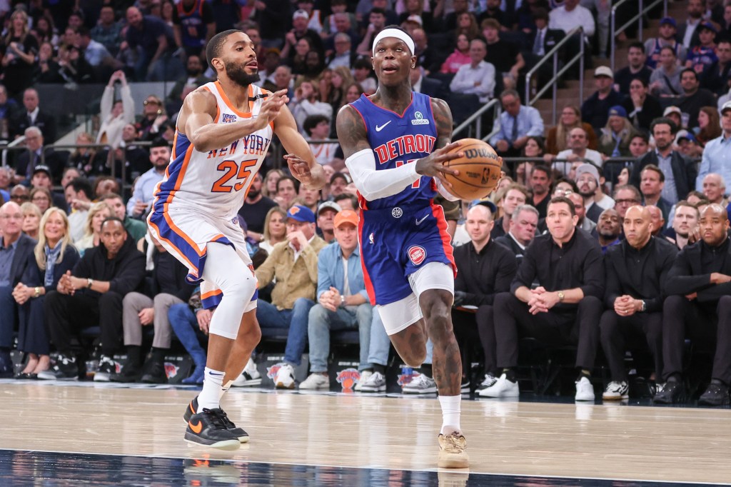  Pistons guard Dennis Schroder (17) drives past New York Knicks forward Mikal Bridges (25) in the second quarter during game five of first round for the 2025 NBA Playoffs at Madison Square Garden. 
