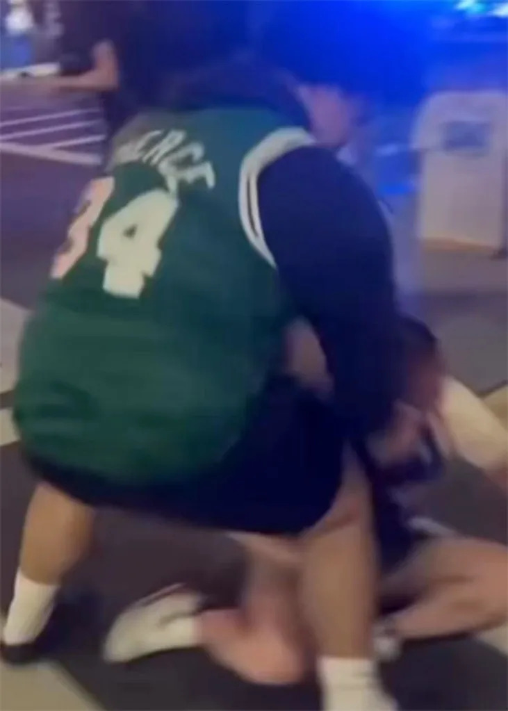 Multiple fights broke out outside TD Garden after the Knicks beat the Celtics, 91-90, in Game 2. X/@CelticsGRD