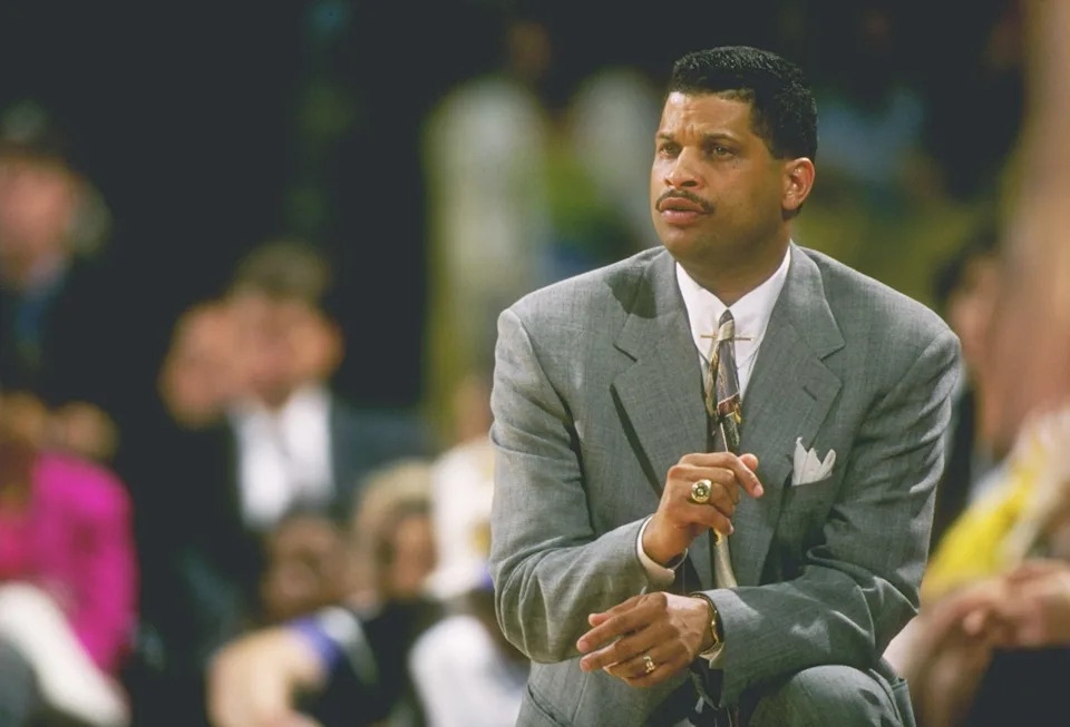 17 Apr 1997: Coach Eddie Jordan of the Sacramento Kings watches his players during a game against the Los Angeles Lakers at the Great Western Forum in Inglewood, California. The Lakers won the game 108-99.
