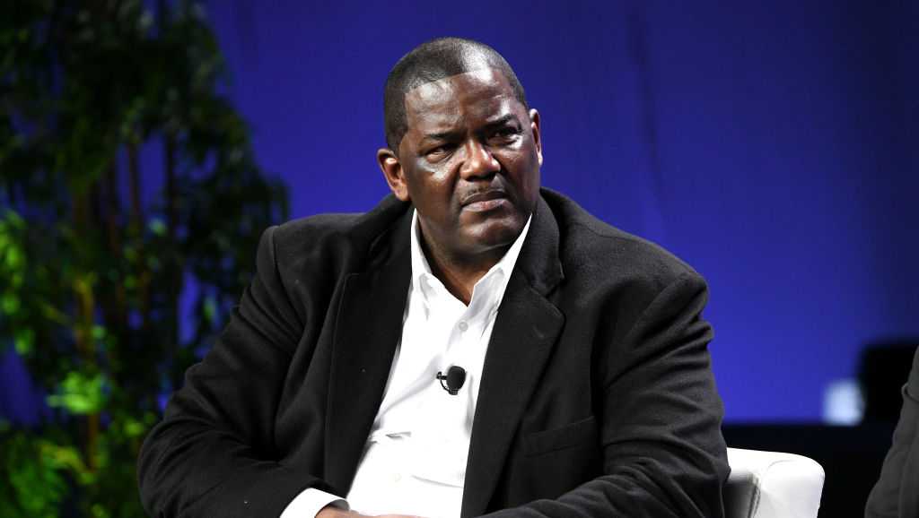 New Orleans Pelicans finalizing deal with Joe Dumars