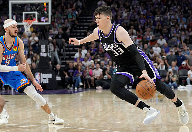 Jake LaRavia "could see going back" to Sacramento