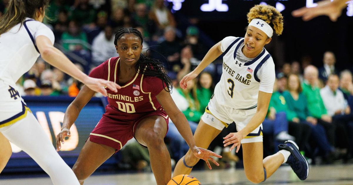 dawn-staley_54141159600_o-South Carolina Gamecocks women's basketball vs Coppin State Eagles-Nov 14 2024-Credit Katie Dugan GamecockCentral