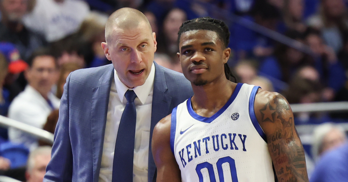 May 11, 2025; Denver, Colorado, USA; Oklahoma City Thunder guard Shai Gilgeous-Alexander (2) controls the ball as Denver Nuggets guard Jamal Murray (27) guards in the third quarter during game four of the second round of the 2025 NBA Playoffs at Ball Arena. Mandatory Credit: Isaiah J. Downing-Imagn Images