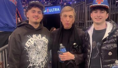 Marv Albert taking in the drama of Knicks playoff run at MSG