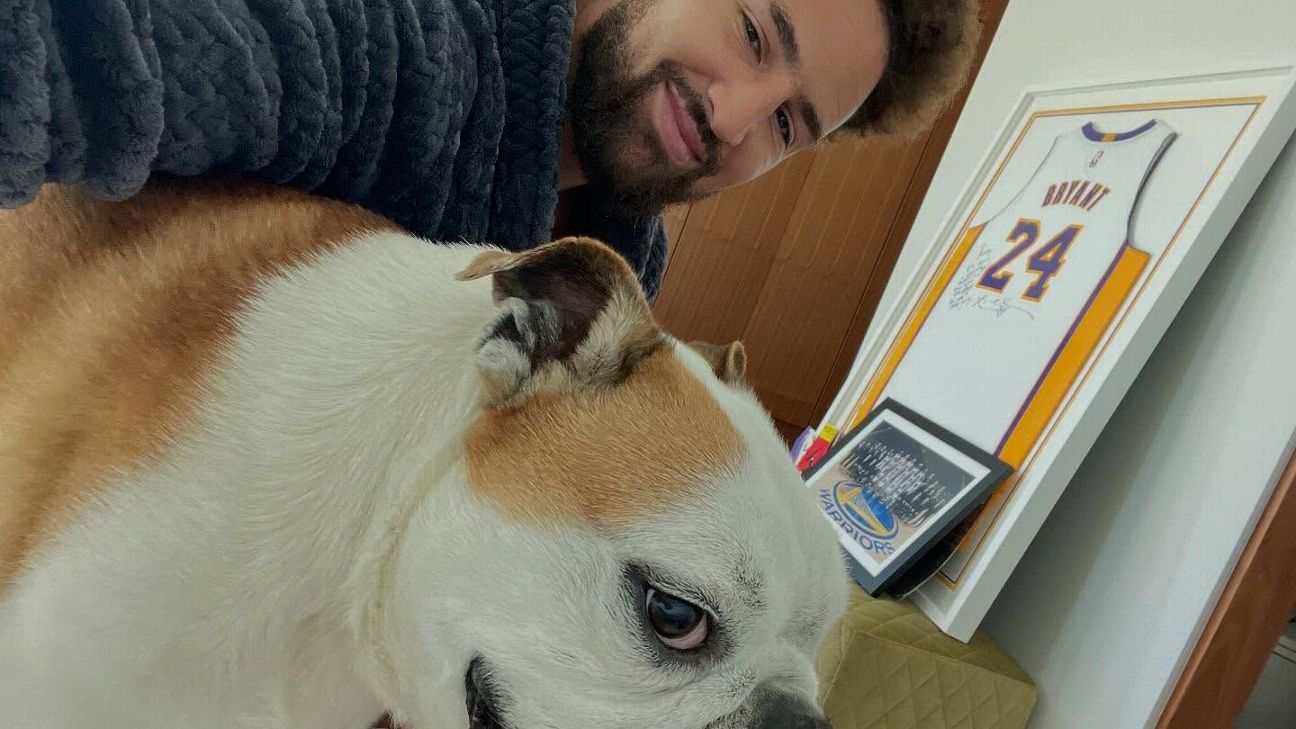 Klay Thompson mourns beloved bulldog Rocco on social media