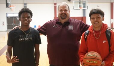 Driscoll Middle School teacher shoots to use basketball to fund student trip