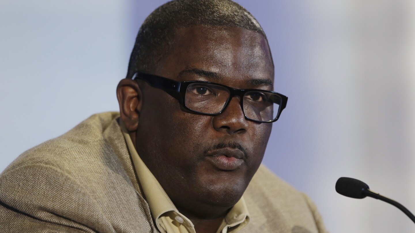 New Orleans Pelicans tap Joe Dumars to lead basketball operations