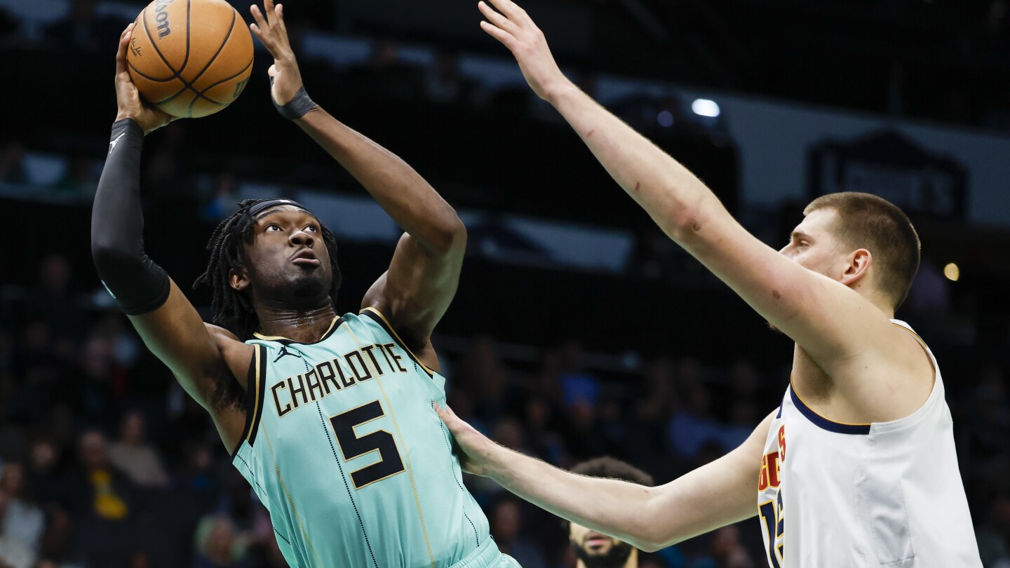 Lakers' trade for Hornets center Mark Williams rescinded after failed physical, AP source says
