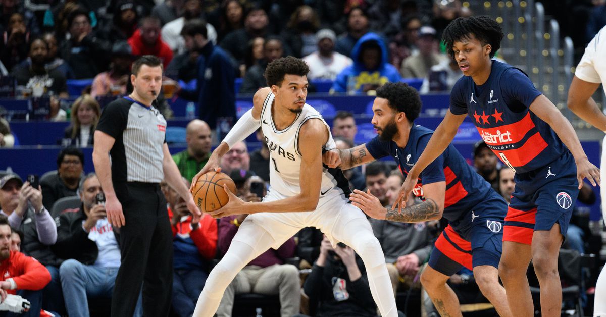 The San Antonio Spurs need more size