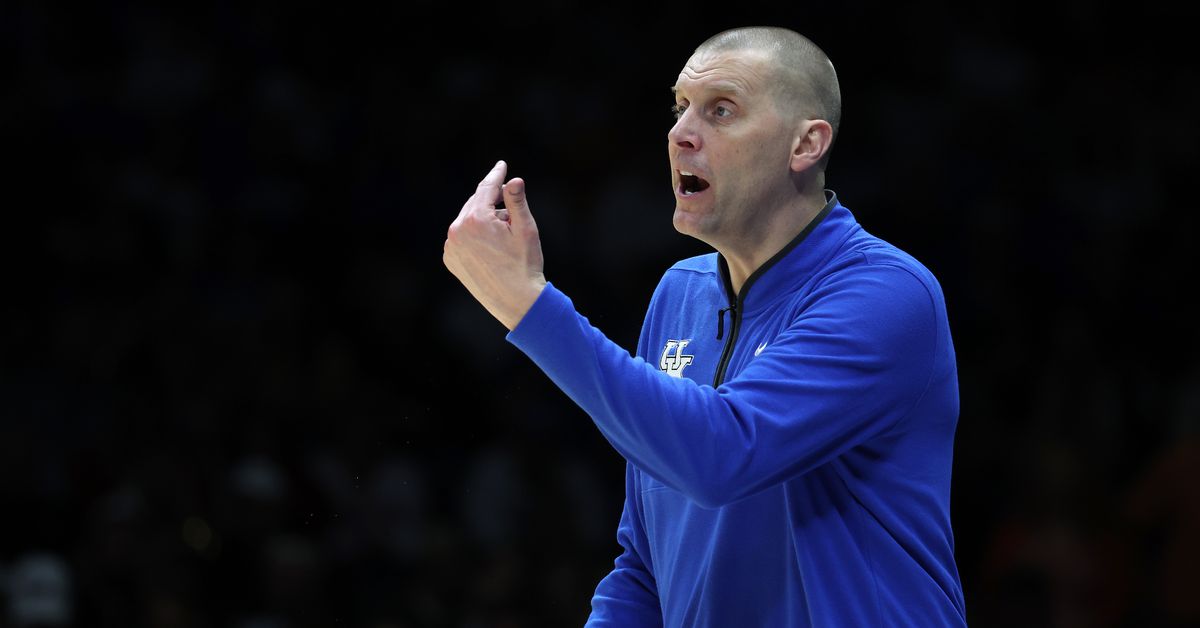 Kentucky Basketball: ESPN gives Mark Pope an “A” for first season in Lexington