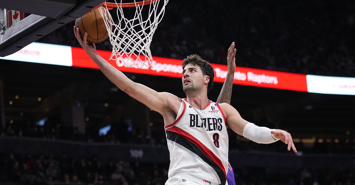 ‘Mediocre’ Portland Trail Blazers Deserve ‘Back Pats’