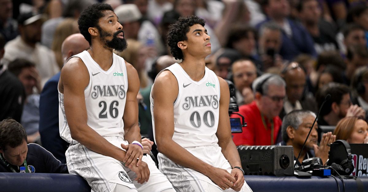Spencer Dinwiddie was thrust into a larger role he didn’t sign up for with the Dallas Mavericks