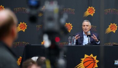 Should the Phoenix Suns make a move for their original 2025 first-round pick?