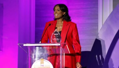 Pelicans, Senior Vice President Swin Cash part ways