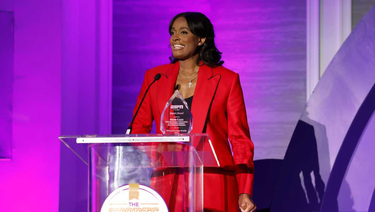 Pelicans, Senior Vice President Swin Cash part ways