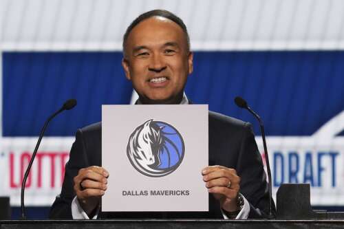 Tiebreaker proves costly to Bulls as Dallas wins draft lottery
