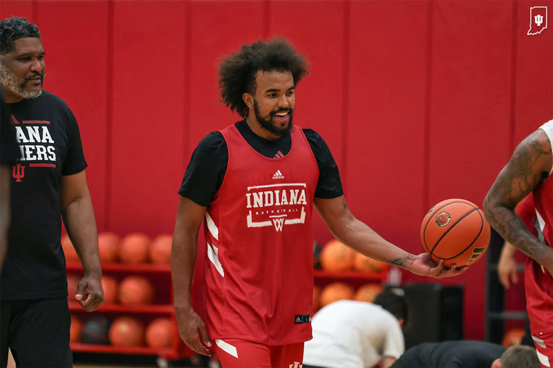 Darian DeVries explains how Tayton Conerway will impact IU basketball on both ends - Inside the Hall