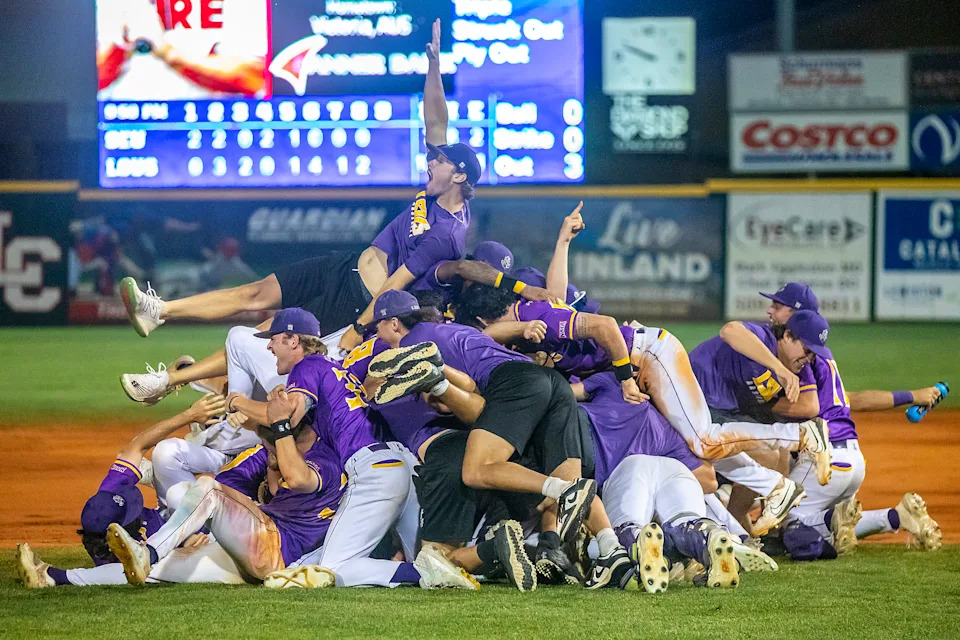(August Frank/Lewiston Tribune via AP)