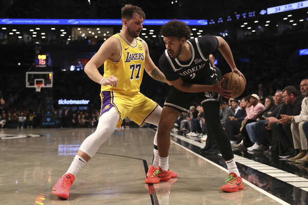 Los Angeles Lakers vs Brooklyn Nets.
