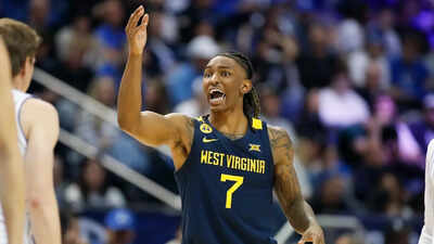 Javon Small's grandfather bursts into tears of joy after grandson gets drafted to Memphis Grizzlies