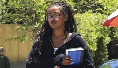 Sasha Obama's basketball days came with a very special coach