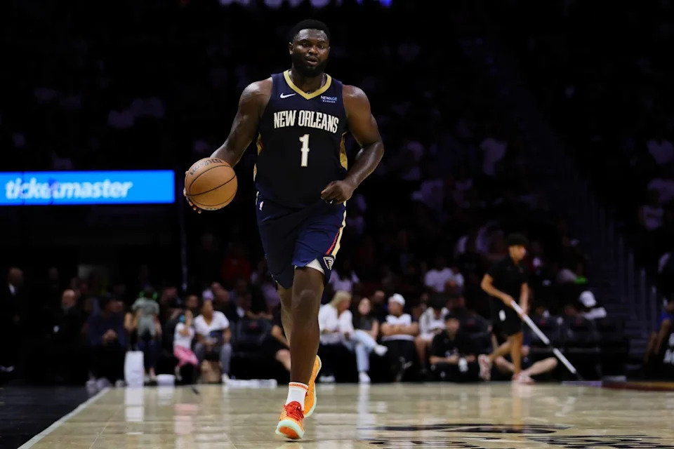 Oct 13, 2024; Miami, Florida, USA; New Orleans Pelicans forward Zion Williamson (1) dribbles the basketball against the Miami Heat during the second quarter at Kaseya Center. Mandatory Credit: Sam Navarro-Imagn Images © Sam Navarro-Imagn Images