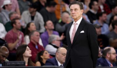 Rick Pitino would 'absolutely not' take Knicks coaching job, citing New York's Finals or bust expectations