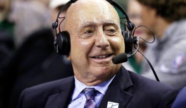 Dick Vitale signs extension, ESPN announces game in his honor
