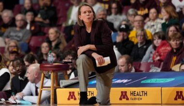 Minnesota women's basketball coach Dawn Plitzuweit gets 2-year contract extension with raise